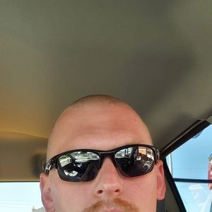 Meet your Posher, Corey